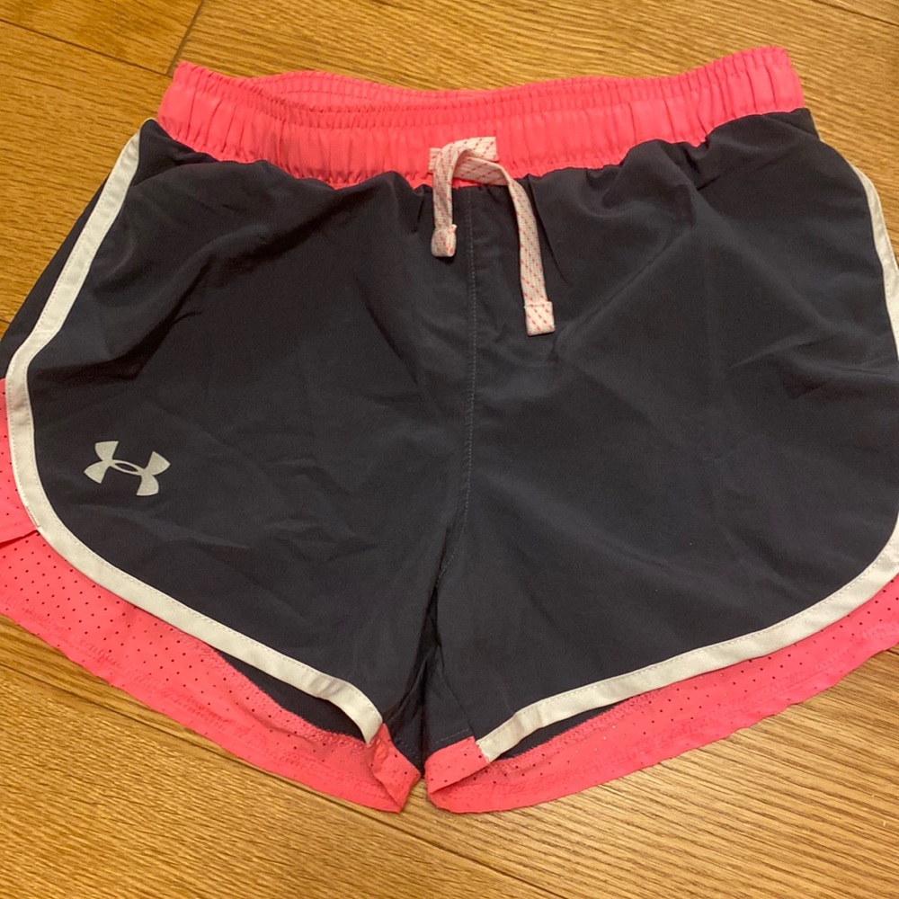 grey and pink under armor shorts